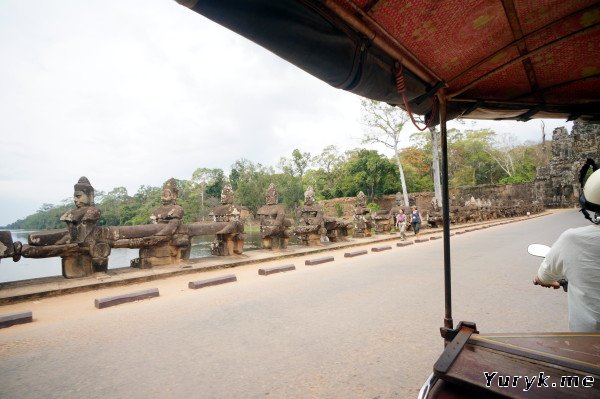 Ангкор Тхом: Южные ворота