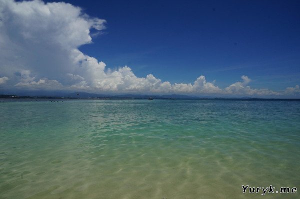 Мамутик - пляж справа от пирса