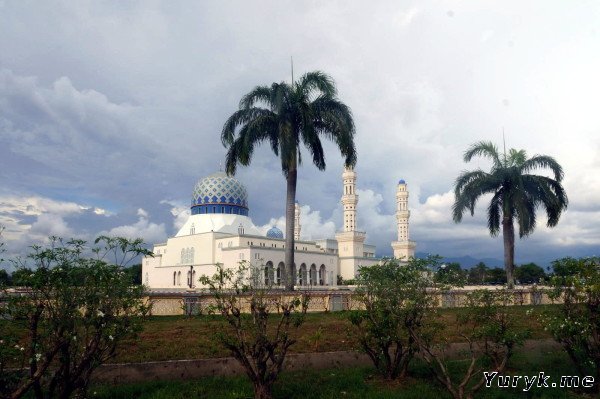 Городская Мечеть Кота-Кинабалу (Kota Kinabalu City Mosque)